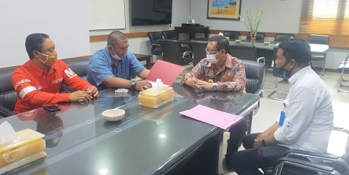 CEO Memo X Group Prayogi Pangestu jalin silaturahmi ke Bupati Tulungagung Maryoto Birowo.