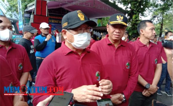 Hadiri Jalan Sehat Hari Koperasi, Bupati Tulungagung Minta Koperasi menjadi Tulang Punggung Masyarakat